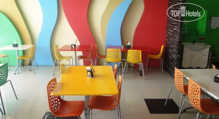 New photos from tourists Marina Hotel Manado 2*