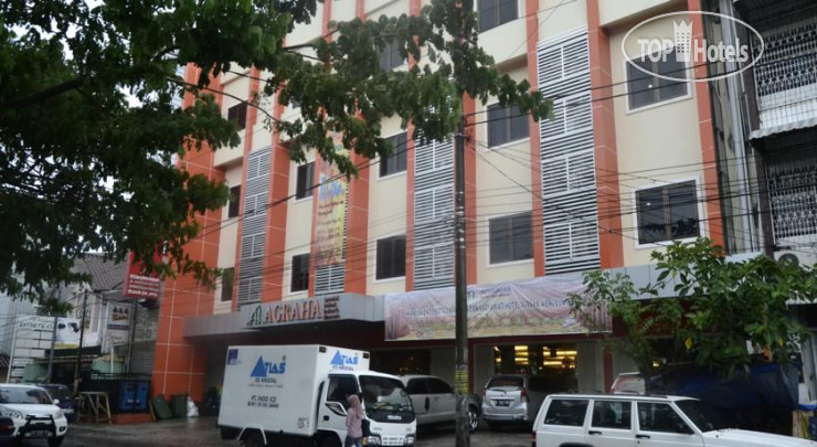 Hotel photo Agraha Andalas Hotel 2*