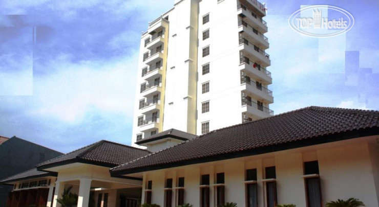 Hotel photo Colonial Hotel 3*