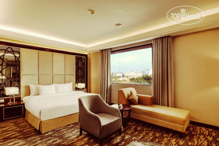 Hotel photo Swiss-Belhotel Harbour Bay 4*