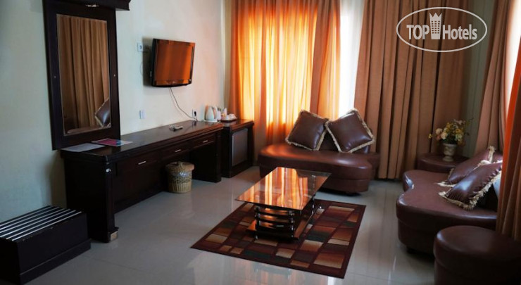 New photos from tourists Edotel Minangkabau 2*