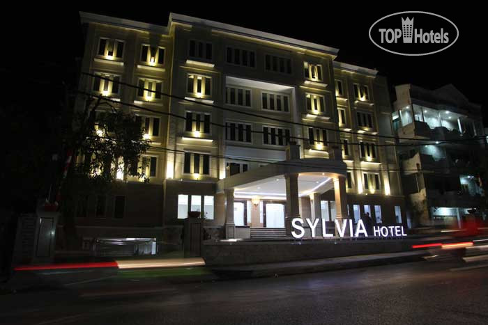 Hotelier's photos Sylvia Hotel Kupang 2*