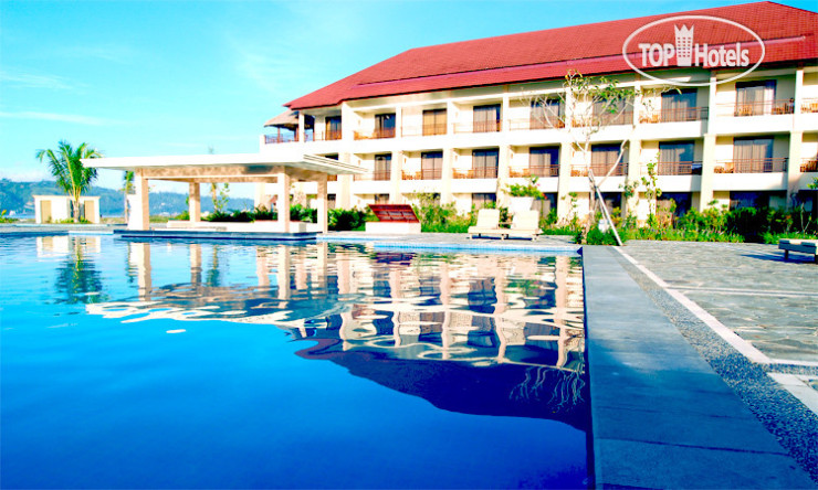 Hotel photo Aston Natsepa 4*