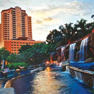 Photos S.L. Pyramid Tower