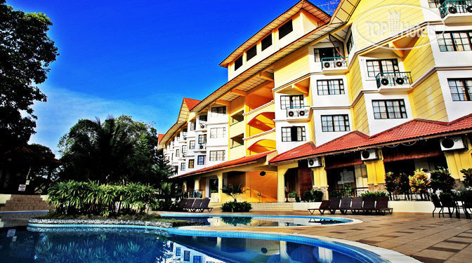 Hotelier's photos Suria Cherating Beach Resort 3*