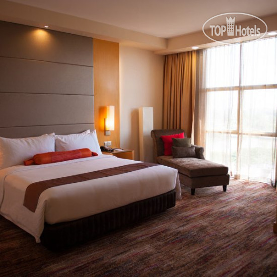 Hotel photo The Waterfront Hotel Kuching 5*