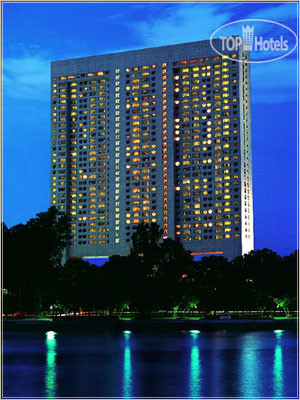 Hotelier's photos The Ritz-Carlton Millenia Singapore 5*