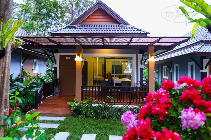 Hotelier's photos Phutara Lanta Resort 3*