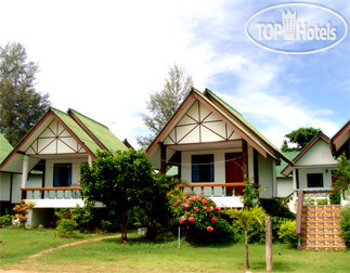 Hotelier's photos Lanta Palm Beach Resort 2*