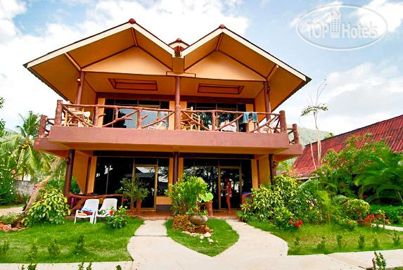 Hotelier's photos Lanta Garden Home 2*