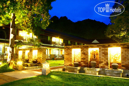 Hotel photo Andaman Beach Resort - Phi Phi Island 3*