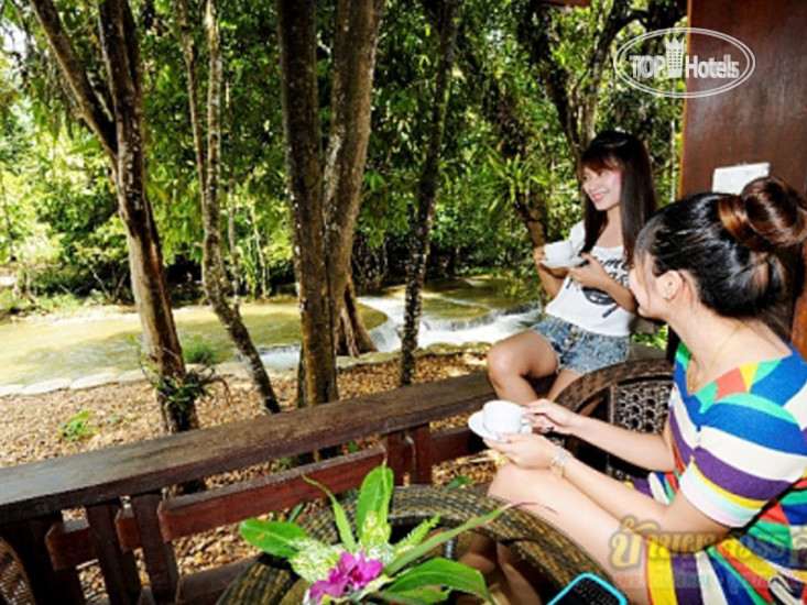 New photos from tourists Baan Phasawan