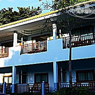 Фото Phi Phi Don Chukit Resort