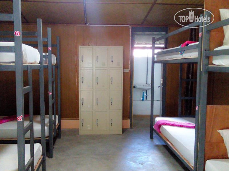 Фото Funky Fish Hostel