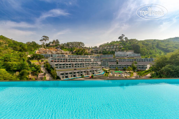 Patong Bay Hill Resort & Spa 5*