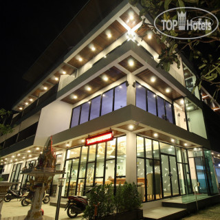 Фото Gamers Paradise Hotel