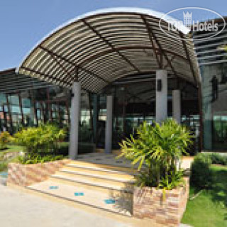 Фото Chalong Villa Resort & Spa