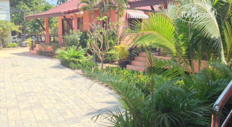 Photos The New Villa