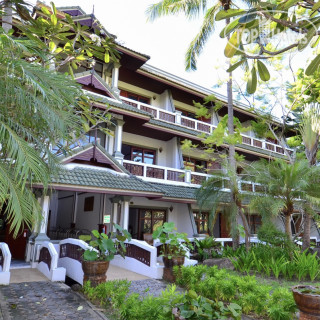 Photos First Bungalow