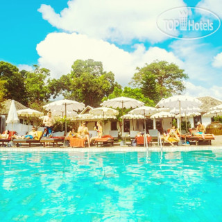 Фото The Hive Hotel