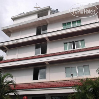 Photos Dumrong Town Hotel