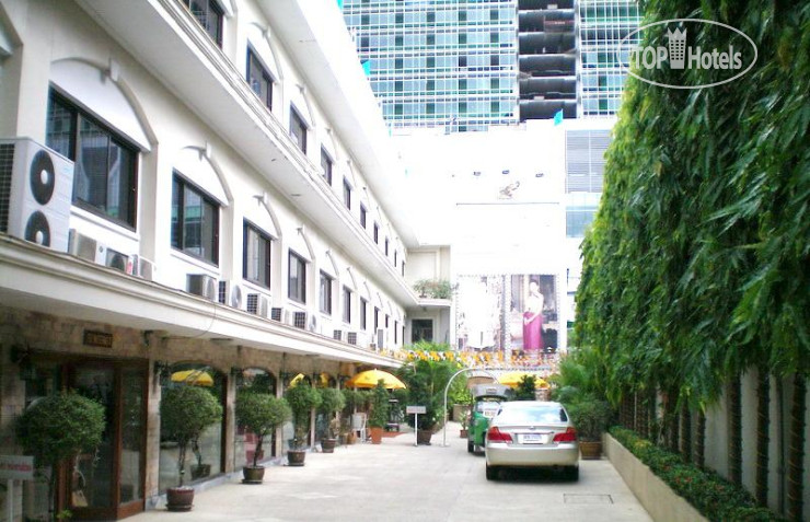 Hotelier's photos PJ Watergate Hotel 3*