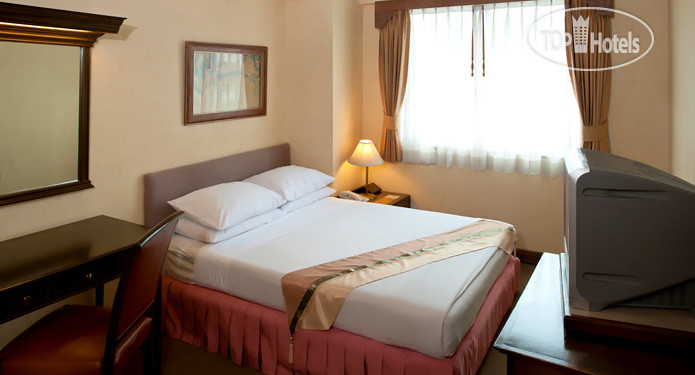 New photos from tourists Silom City Hotel 3*