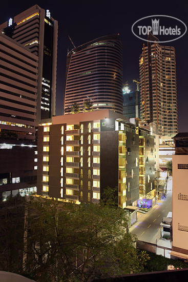 Hotel photo Quad Suites Silom 3*