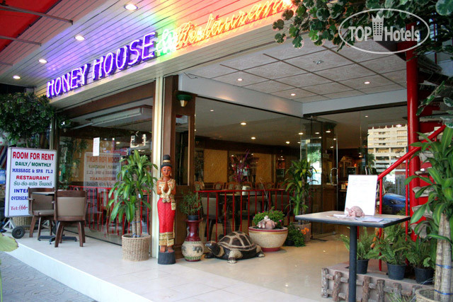 Hotel photo Honey House 1 3*