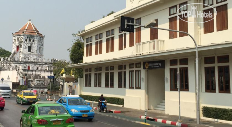 Hotelier's photos NapPark Hostel at Khao San 2*