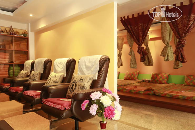 Hotelier's photos Banglumpoo Place 3*