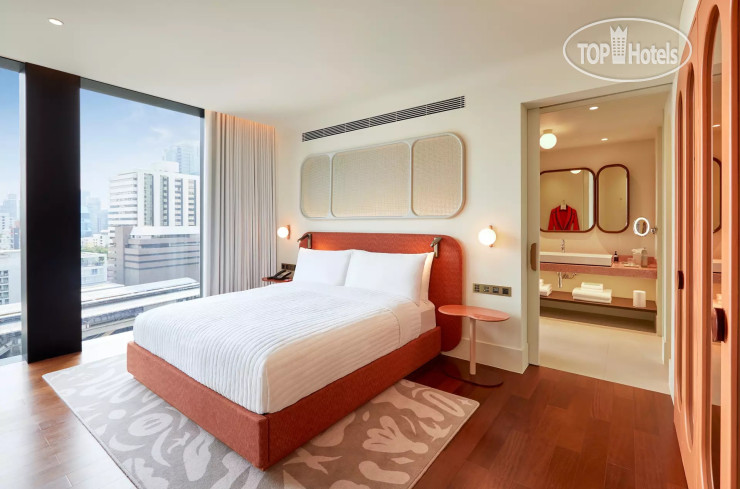 Hotel photo The Standard Bangkok Mahanakhon 5*