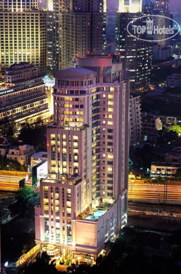 Hotel photo DoubleTree by Hilton Bangkok Ploenchit 4*