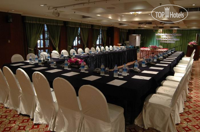 Hotelier's photos Evergreen Laurel Hotel 4*