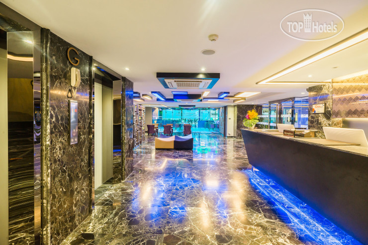 Hotelier's photos Holiday Inn Bangkok Silom 4*
