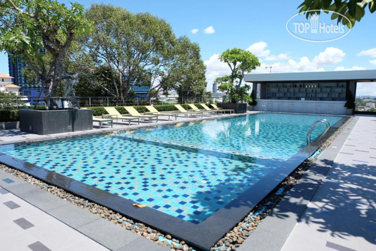 Фотографии отеля  Season Five Hotel 4*