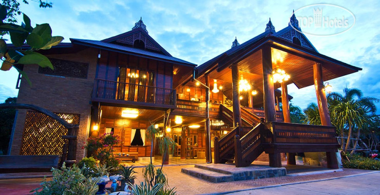 New photos from tourists Bueng Bua Thong Resort 2*