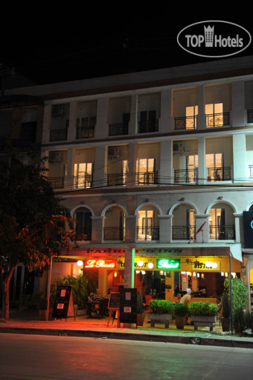 Hotelier's photos Parrots Inn Hotel 2*