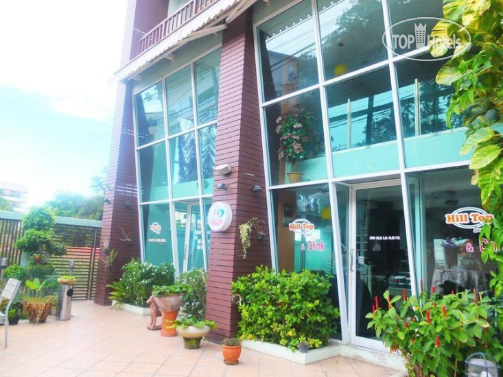 Hotelier's photos Hill Top Service Suites 3*