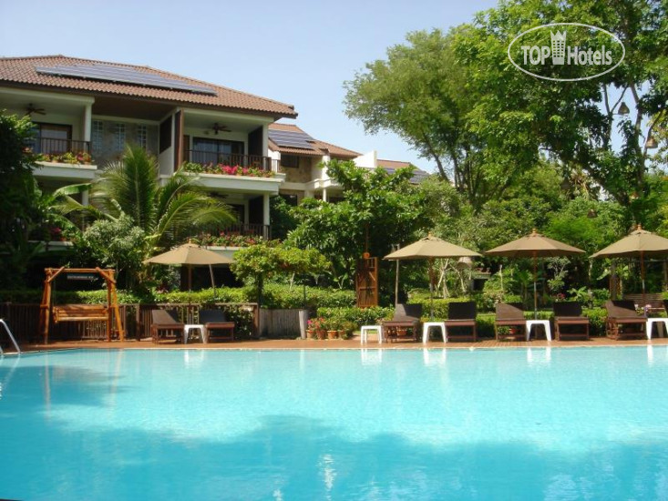 Hotel photo Birds & Bees Resort 3*