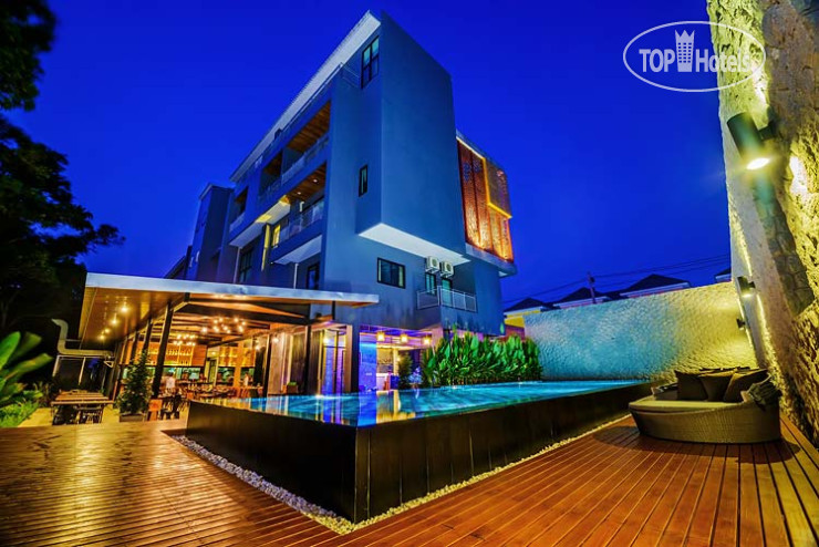 Hotelier's photos Escape De Phuket Hotel 3*