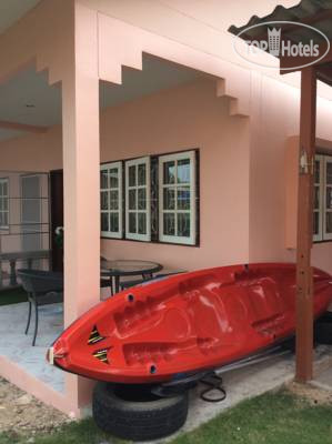Hotelier's photos Svea's Beach Front Guesthouse 3*