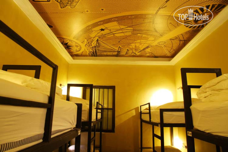 New photos from tourists Ai Phuket Hostel 2*