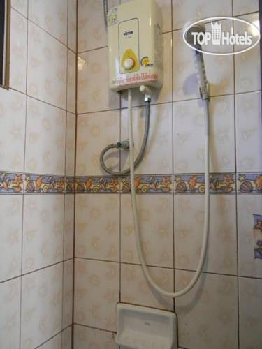 New photos from tourists OYO 325 Naiyang Cottage 2*