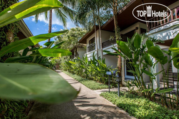 Hotelier's photos Nai Yang Beach Resort 4*