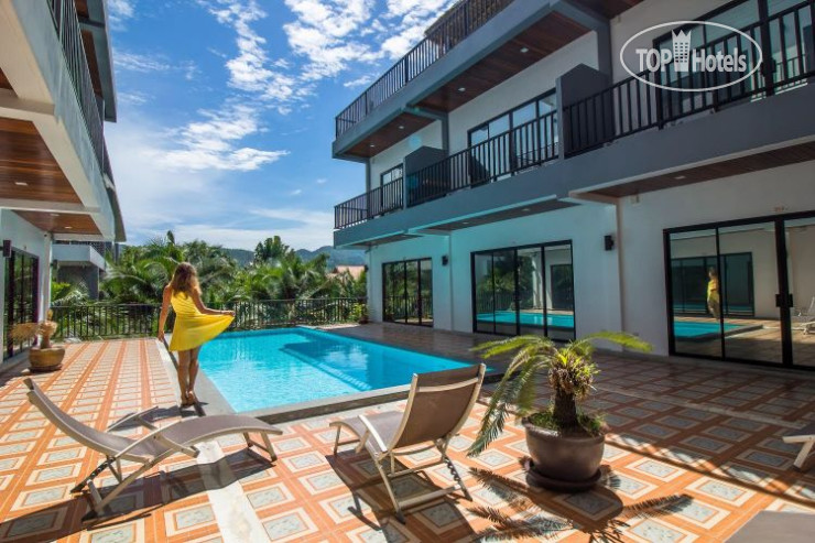 Hotelier's photos Gamers Paradise Hotel 3*
