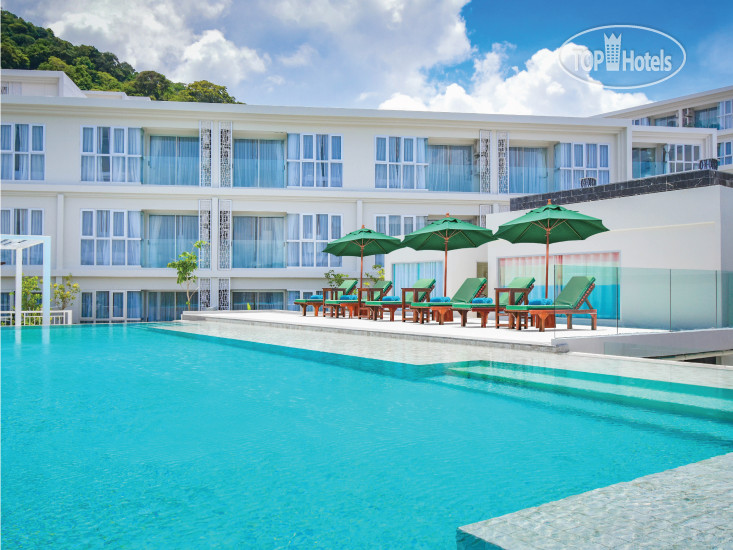 Hotelier's photos The Aristo Seaview Patong 5*