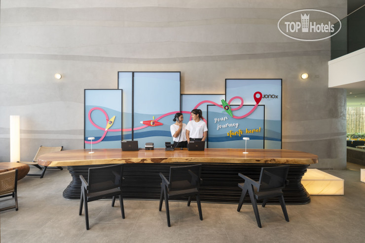 Hotelier's photos JonoX Phuket Karon Hotel 4*