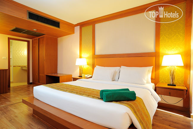 Hotelier's photos B Buri Hotel 3*