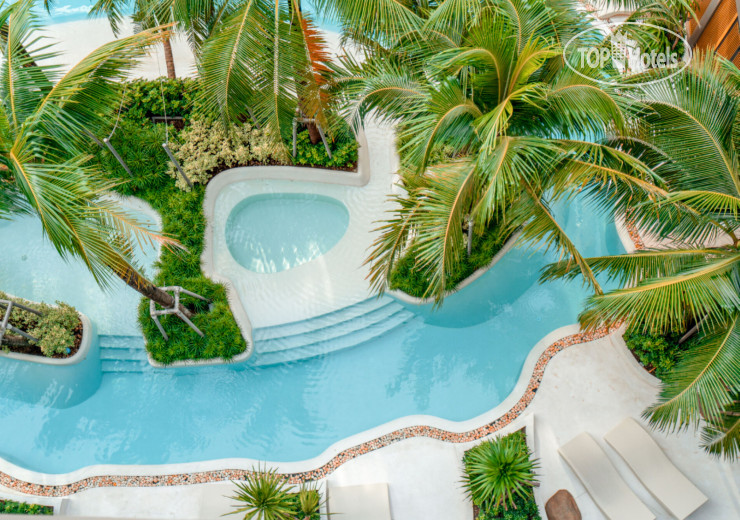 Hotelier's photos The Marin Phuket 5*